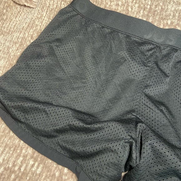 Nike Women’s Dri Fit Logo Waistband Shorts Size‎ Large Black Mesh - Picture 5 of 7